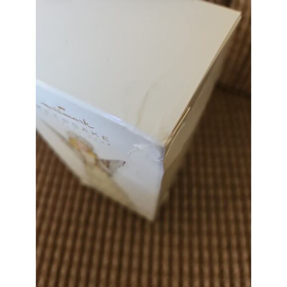 Hallmark 2011 keepsake (Starlight Angle) Christmas ornament lightable - Picture 9 of 10